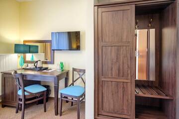Фото номера Двухместный номер с 2 отдельными кроватями Отель Best Western Hotel Opole Centrum г. Ополе 7