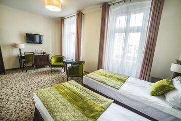 Фото номера Двухместный номер с 1 кроватью или 2 отдельными кроватями Отель Hotel Starka г. Ополе 2