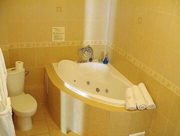 Фото номера Апартаменты (для 2 взрослых) Отель Hotel Regius г. Ополе 13